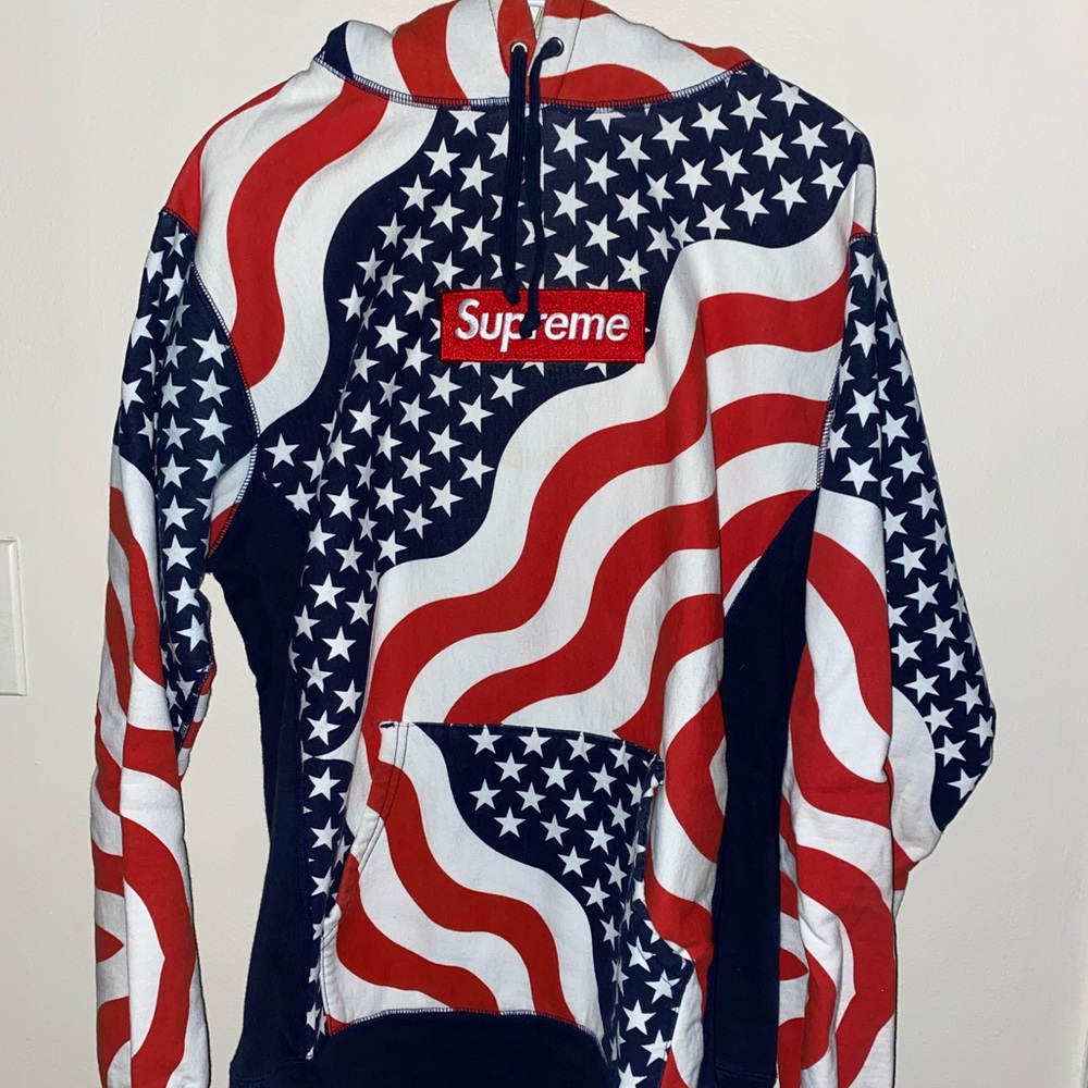 Supreme American flag box logo sweatshirt